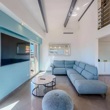 דירה Duplex Front De