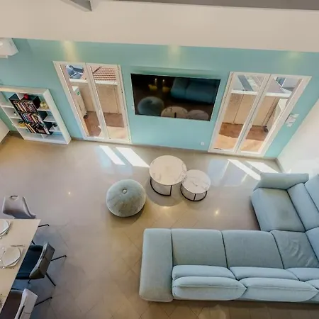 דירה Duplex Front De *